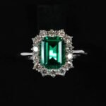 Anello Smeraldo Ct 1,32 Brillanti oro Bianco Ct 0,50 18kt Cestino ANCONTRETS14P - immagine 5