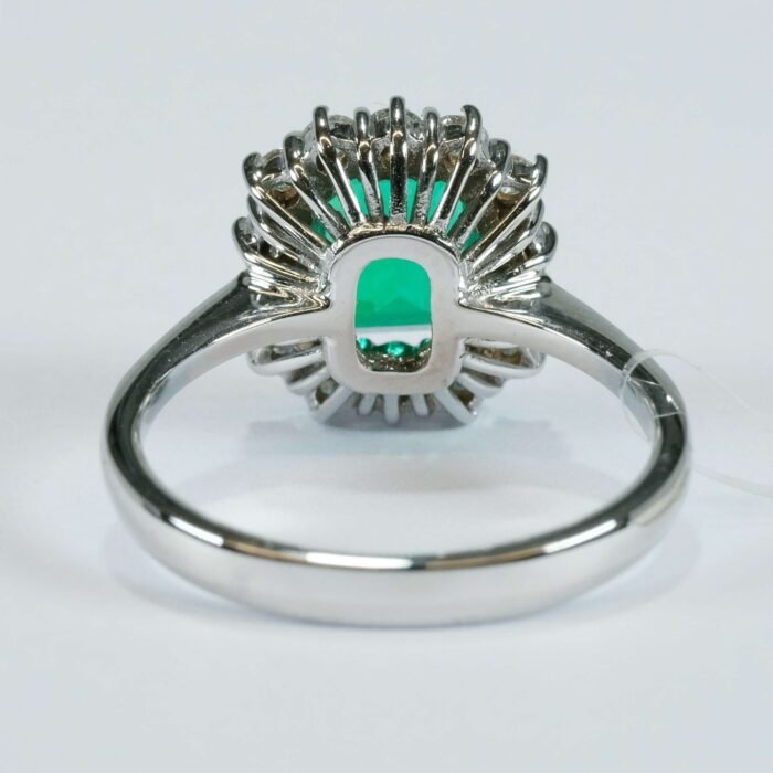 Anello Smeraldo Ct 1,32 Brillanti oro Bianco Ct 0,50 18kt Cestino ANCONTRETS14P - immagine 8