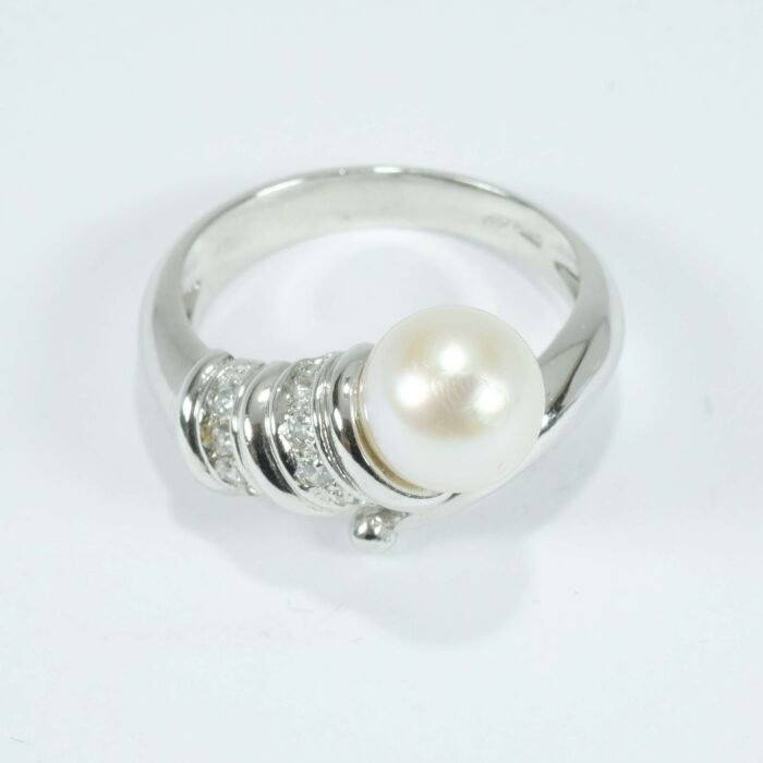 Anello moderno Oro bianco 18 kt Perla coltivata acqua dolce Zirconi - immagine 3